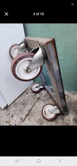 heavy duty dolly with crazy wheels.