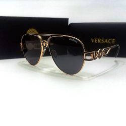 New VE Monogram Metal Black Gold
