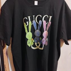 caribbean seal brand luxury logo T-shirt