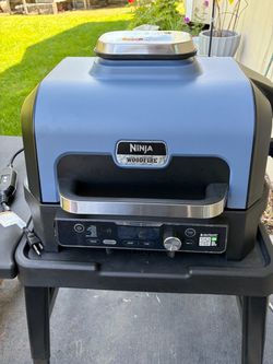 Ninja Woodfire Premium XL BBQ Grill in coastal blue