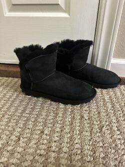 Women’s Winter Boots ~ Great Condition 