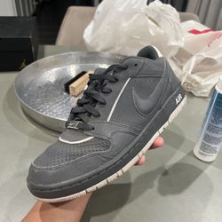 Nike Prestige Sz. 9.5