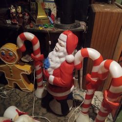 Christmas Lawn Decorations