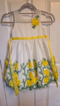Yellow and white dress, size 5