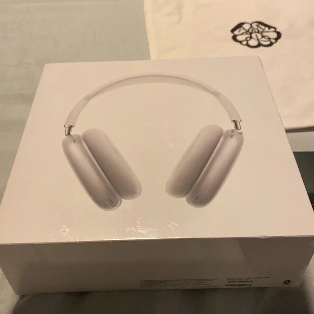 AirPod Pro Max 