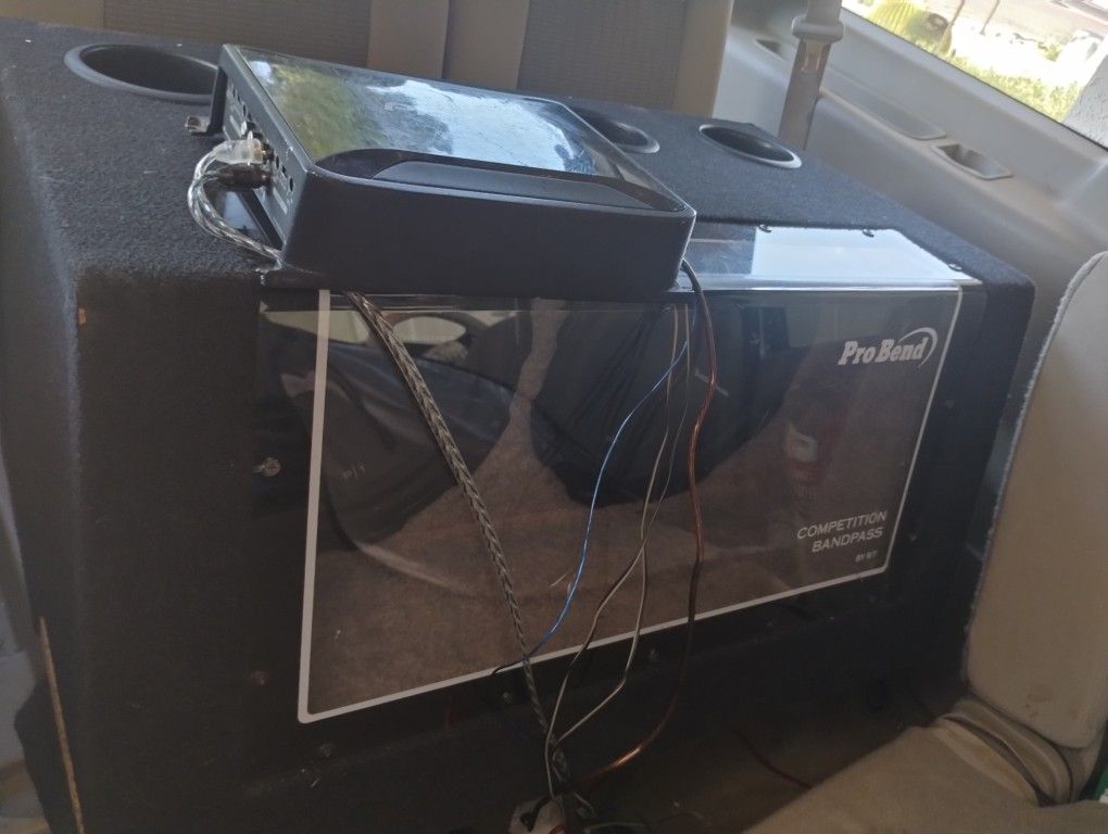 Rockford Fostgate Subwoofer And Pioneer Amp for Sale in Phoenix, AZ