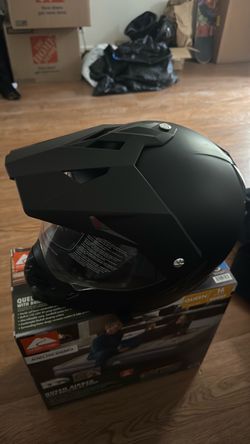 Matte Black Full-Face Motorcycle Helmet large