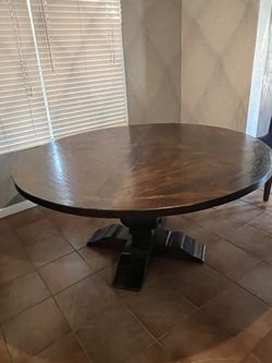 60” Round Wood Pedestal Dining Table
