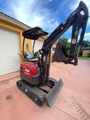 Nortrac mini excavator