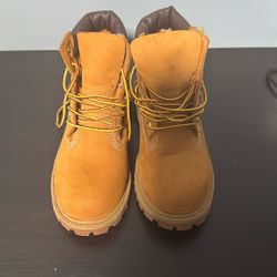 Timberland Boots  Size 2Y Kids Size 