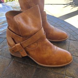 Ugg Elora Boots