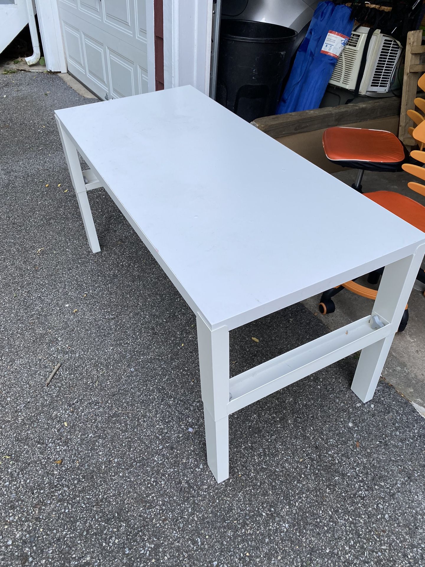 Desk, Adjustable Height. Ikea