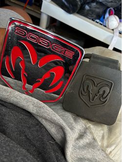 Dodge ram tow hitch cover