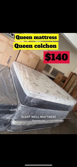 Queen size pillow top mattress