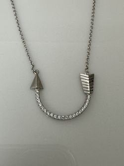 YAGI Sterling Silver CZ Arrow Pendant With Chain