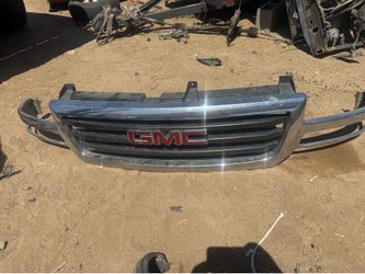 2005 GMC grill $100 (SOLD)2015 Chevy - gmc long bed $300