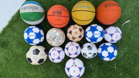 Lot of 15 Soccer and Basketballs