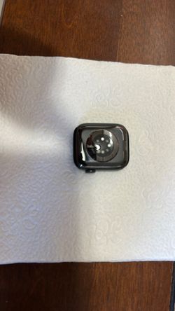 Apple Watch Series 7 41 mm color green