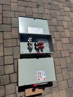Disconnect 200 A. EATON