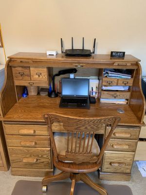 New And Used Small Desk For Sale In Houston Tx Offerup