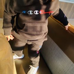 Champion sweatsuit 4t