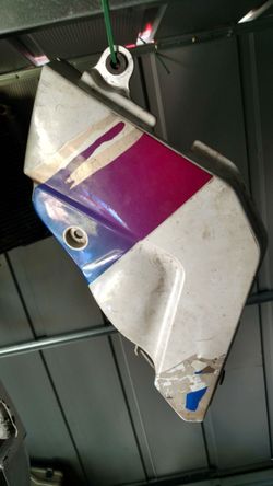 Suzuki gsxr side engine fairings
