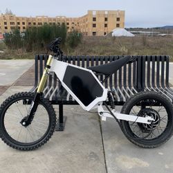 72V 10kW Electric Dirt Bike – Faster Than Surron / Talaria – 90 Mile Range 70 MPH