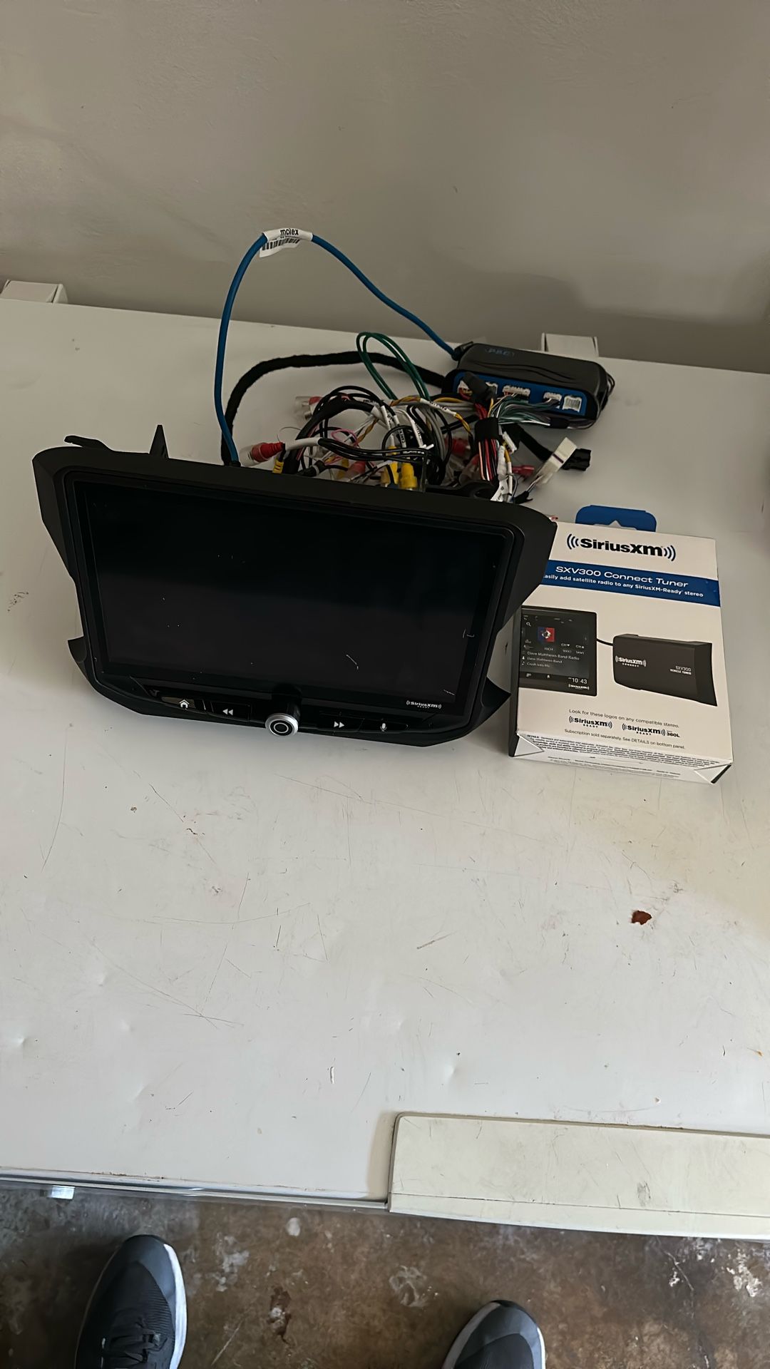 Stinger High10 Stereo Deck With SiriusXM Adapter $350.00OBO