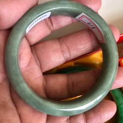 Certified A grade green color 49mm