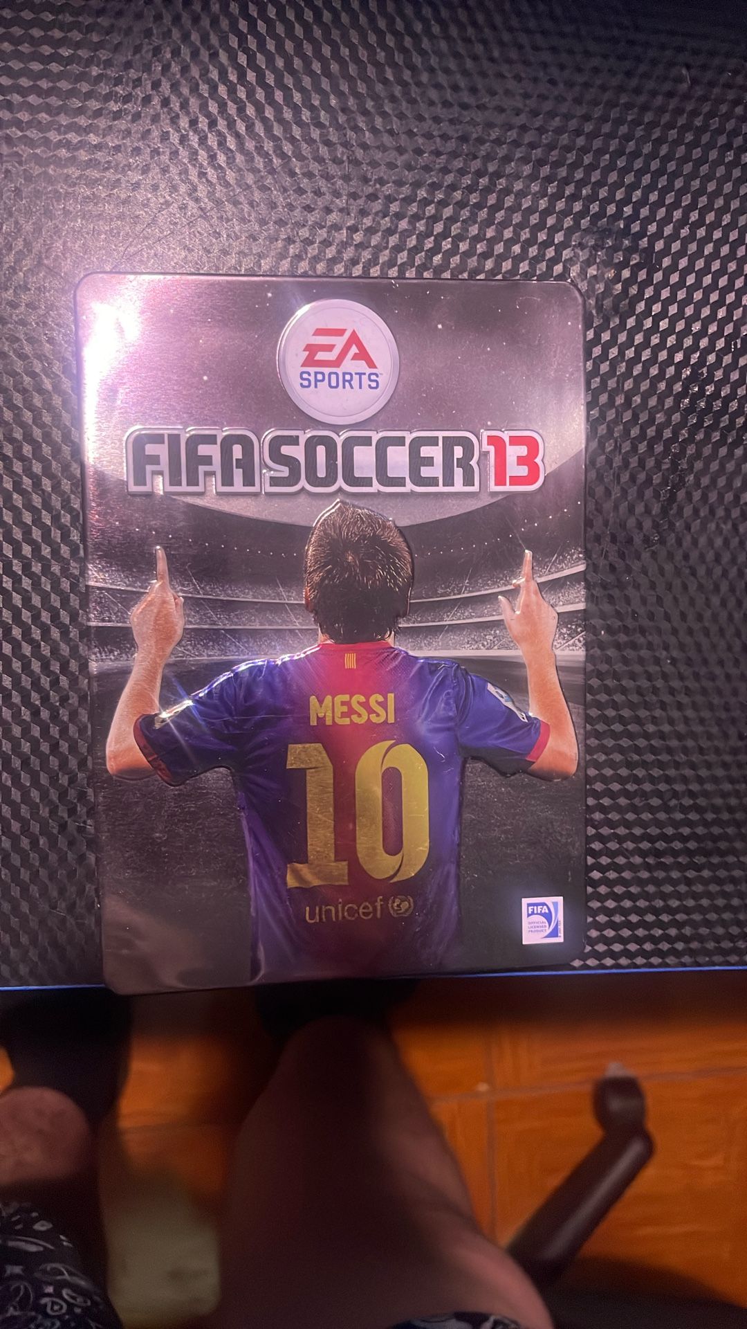 FIFA 13 Messi Tin Cover