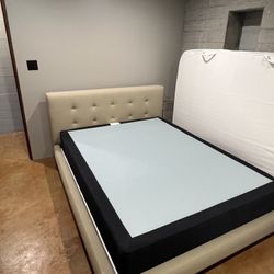 Upholstered Queen Platform Bed Frame