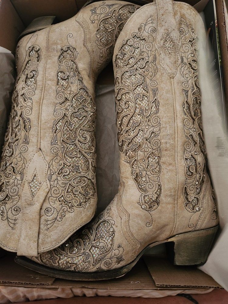 Womans Cowgirl Boots