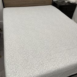 Bed Frame Including Memory Foam Queen Mattress