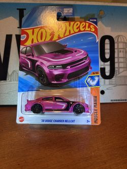 Hot Wheels Dodge Charger Hellcat