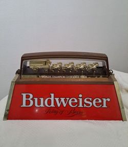 Vintage Budweiser Pool Light Table.**MUST PICK UP**281N & 1604 !READ DESCRIPTION 🔻!