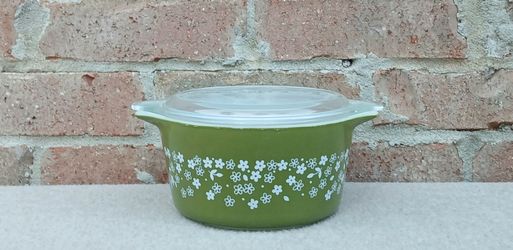 Vintage Pyrex Spring Blossom 1 Qt. Round Covered Casserole Dish/Lid