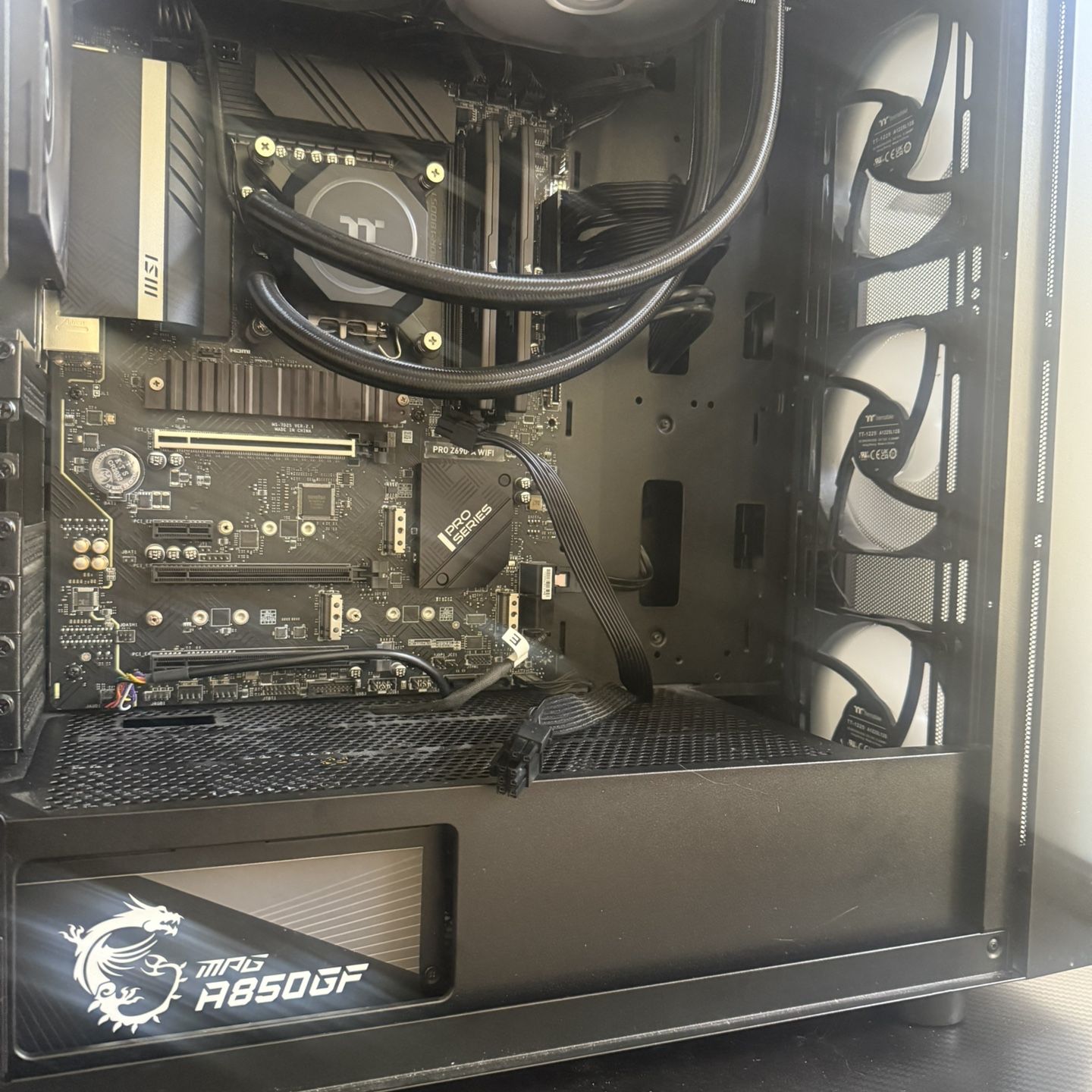 i7-13700KF + DDR5 + Z690 + 850W – High-End Build (No GPU) for Sale in ...
