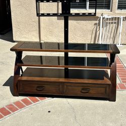 TV stand 
