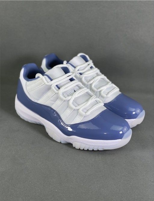 Jordan 11 Diffused Blue