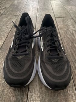 Brooks Ghost 18 Size 11 2E Wide Men’s Shoes