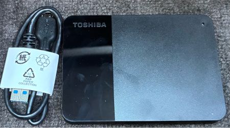 TOSHIBA EXTERNAL STORAGE - 2TB