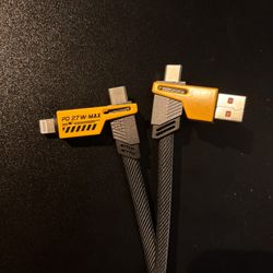 IPHONE/ANDROID CHARGER