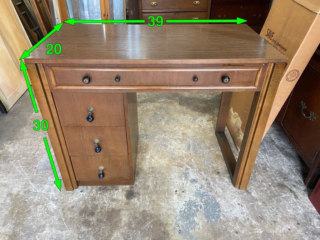 Desk Expands To Dining Table