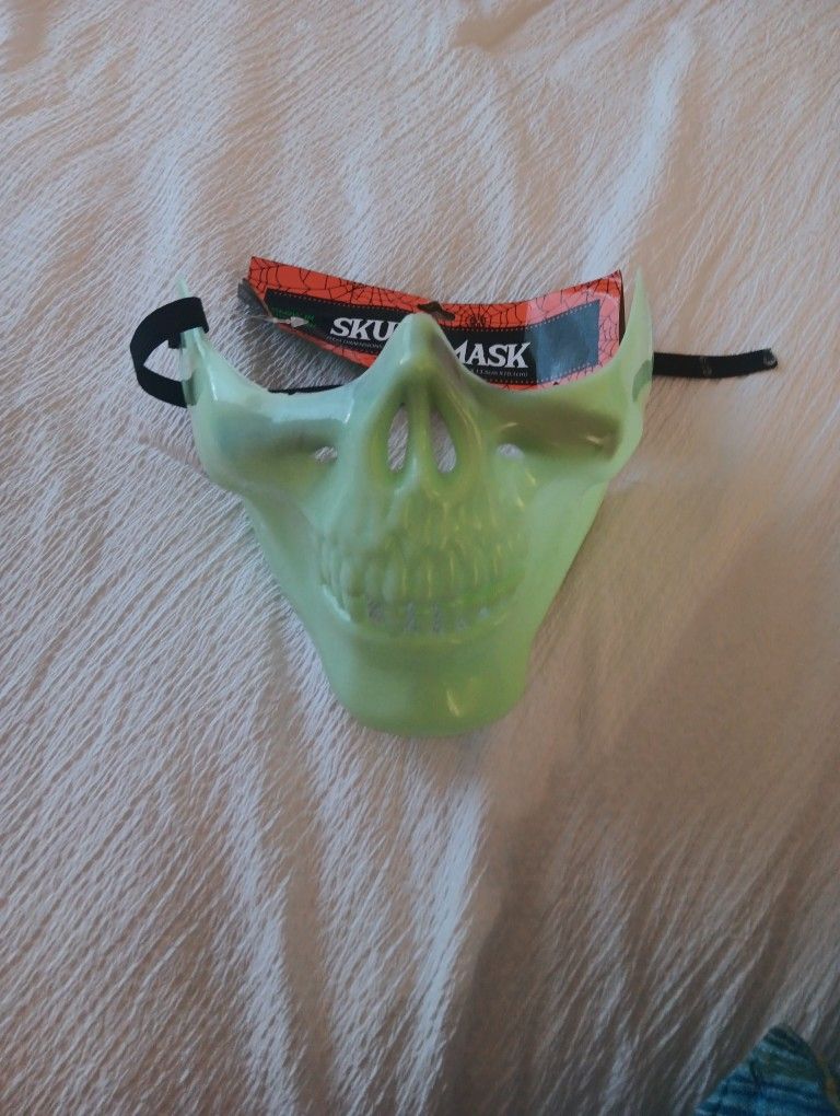Skull Mask