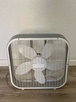 Holmes fan