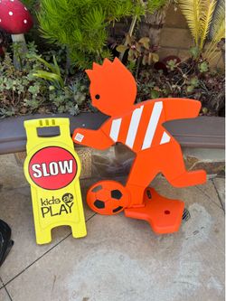 Kids Caution Play Signs