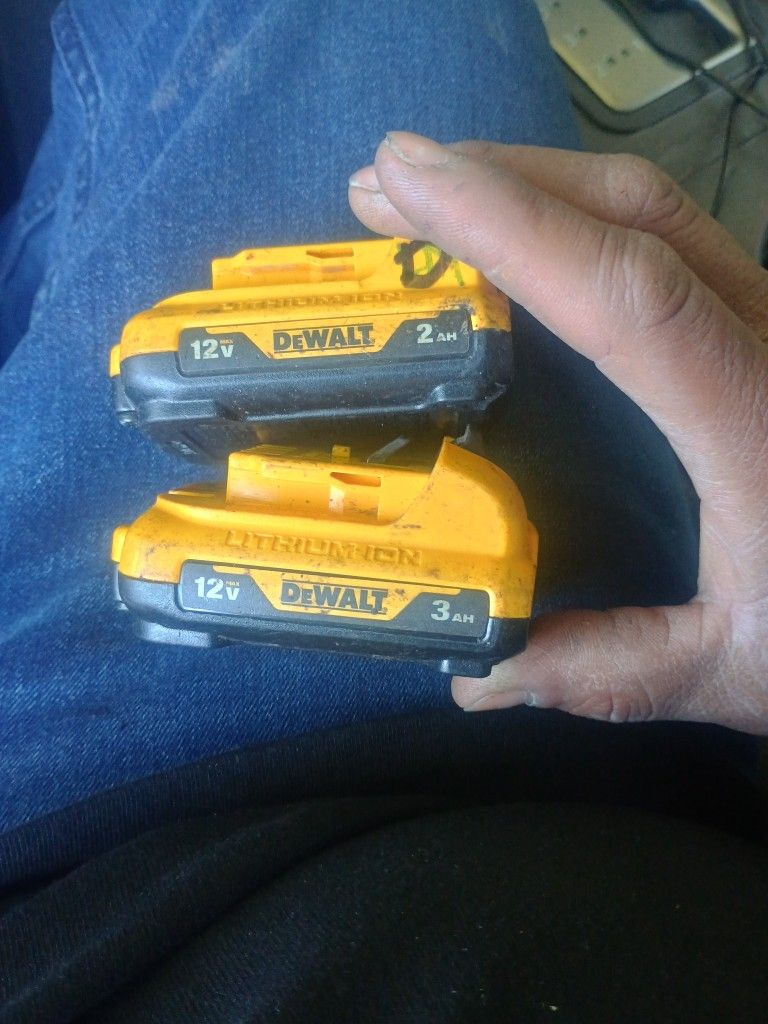 DeWalt 12v Battery