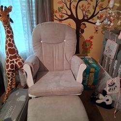 Nursery Chair And Ottoman 