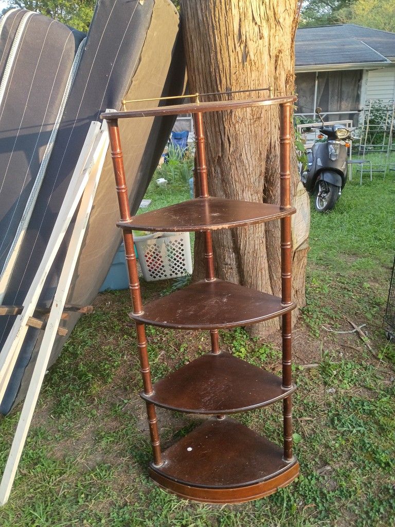 Corner Plant Stand