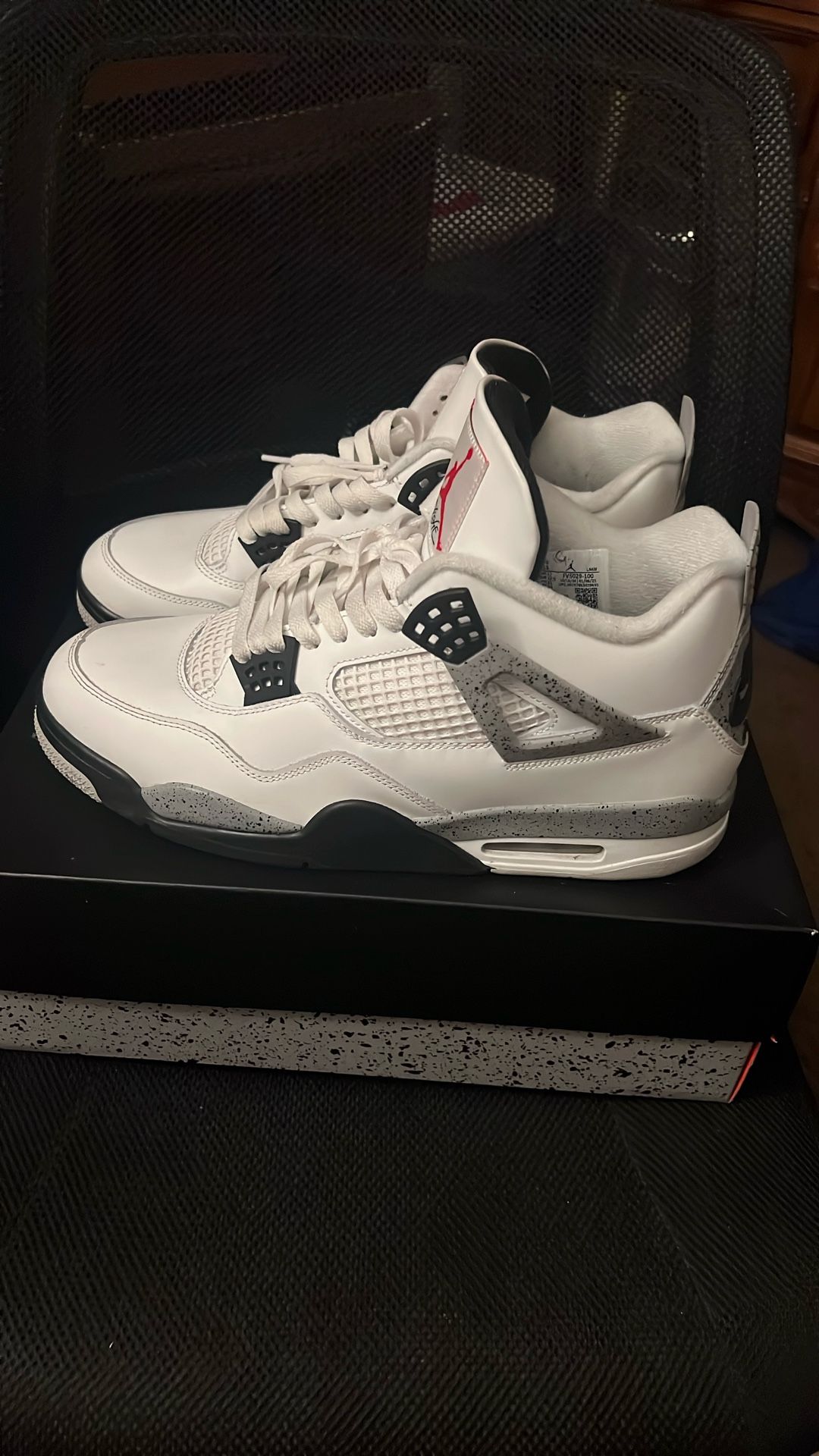 White Cement jordan 4